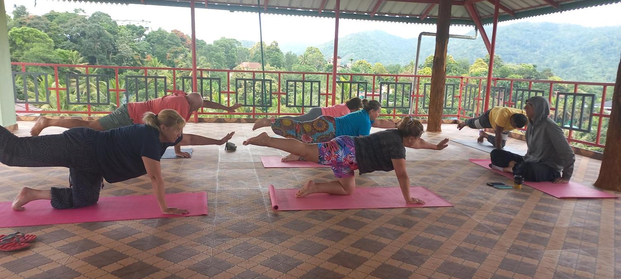 Panthalams Homestay Thekkady Exteriör bild