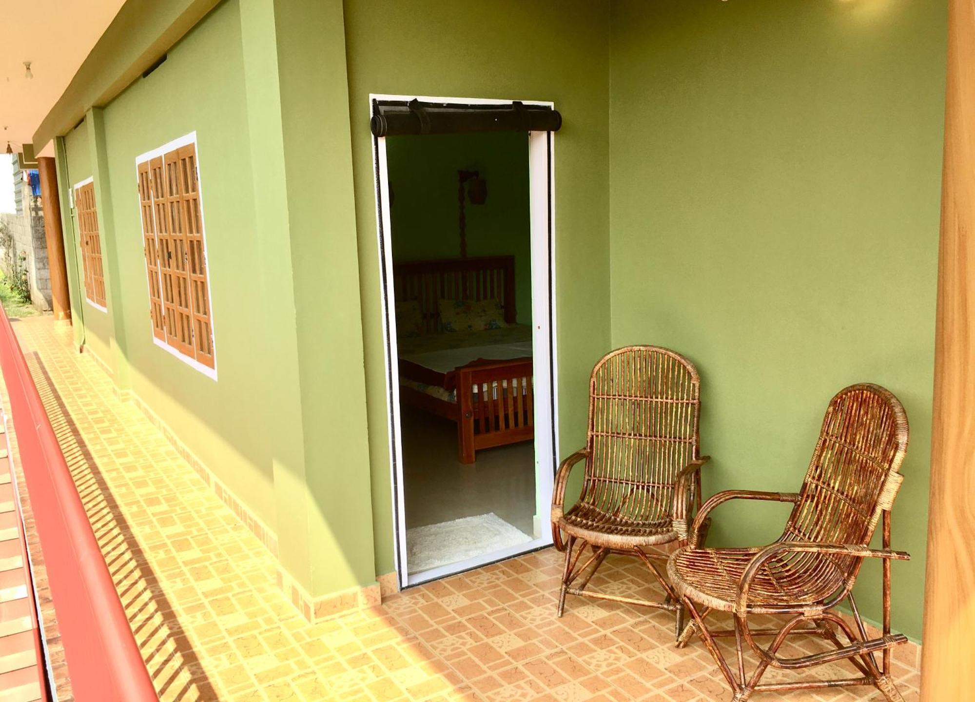 Panthalams Homestay Thekkady Exteriör bild